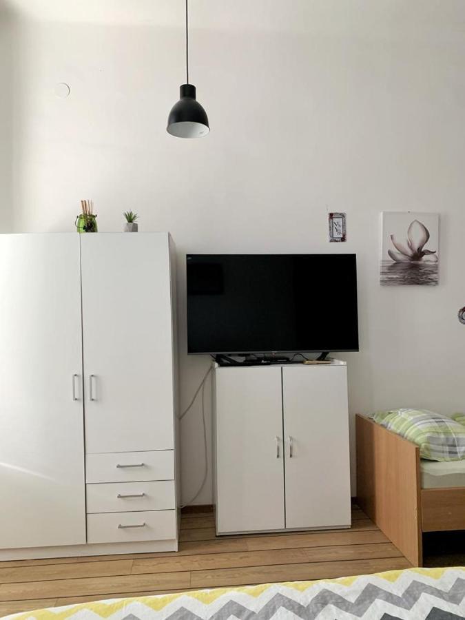 Apartmani Lucin リエカ エクステリア 写真